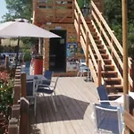 Mobil-home Prestige Avec Terrasse Sur Pilotis - Api-1-52-1142 *