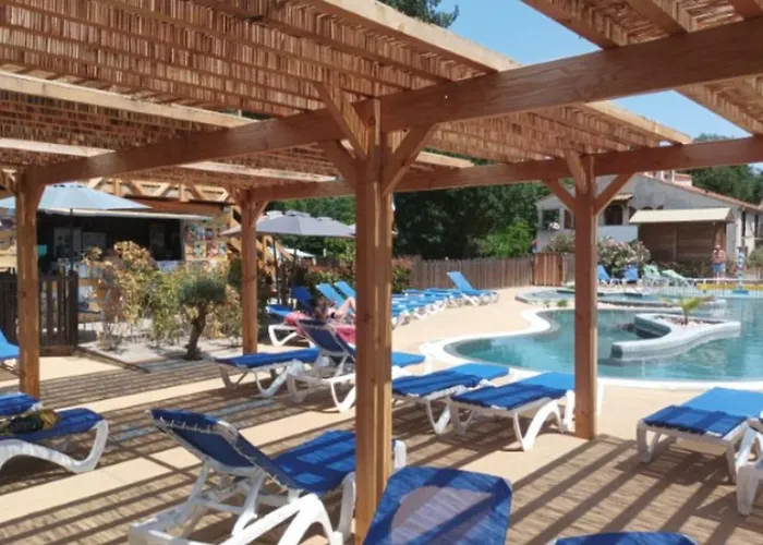 Mobil-home Prestige Avec Terrasse Sur Pilotis - Api-1-52-1142 روكبرون-سور-أرجينس
